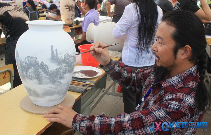 2013年&ldquo;振興杯&rdquo;暨古窯&ldquo;圣火杯&rdquo;陶瓷行業(yè)技能賽開賽