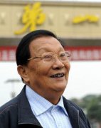 江蘇華西村原黨委書記吳仁寶因患肺癌逝世