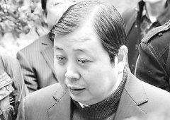 前國務(wù)院副總理回良玉送花圈悼念吳仁寶