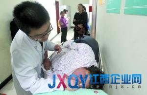 13歲女孩160斤身高不足1米3 因肥胖病故(圖)