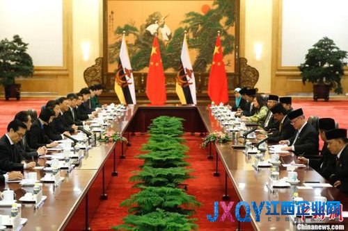 4月5日，中國國家主席習(xí)近平在北京人民大會堂與文萊蘇丹哈桑納爾舉行會談。中新社發(fā) 盛佳鵬 攝