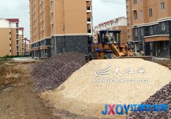 南昌昌東花園經(jīng)適房小區(qū)逾期近7個月未交房