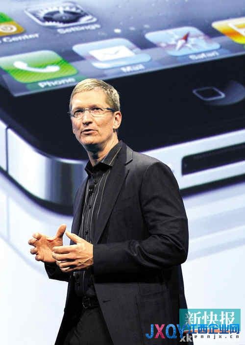庫克再會中國運營商 或推新iPhone挽市場頹勢