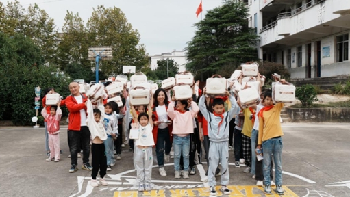 與希望同行&mdash;&mdash;平安人壽江西分公司支教行動(dòng)圓滿結(jié)束