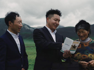 守護三江源生態(tài)屏障！中國人壽綠色保險為青海清潔能源產(chǎn)業(yè)注入37.6億保障